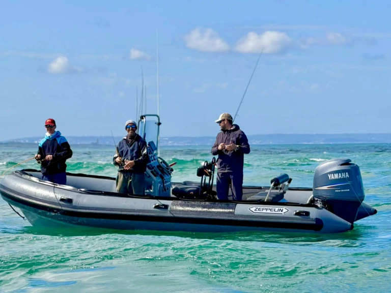 Location bateau Cherbourg-en-Cotentin pas cher Zeppelin Command 20 VPRO