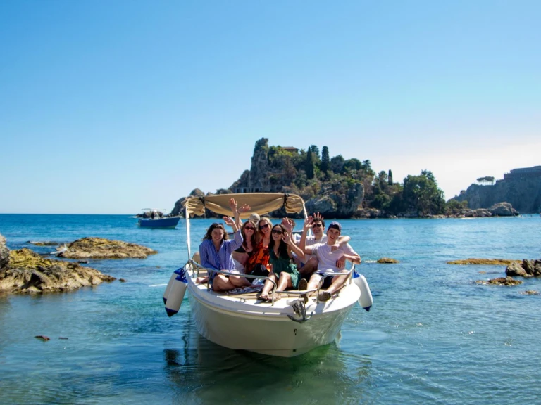 Location bateau Lever 750 à Giardini-Naxos sur Samboat