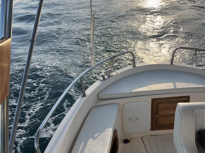 Location Bateau à moteur à Salerne - Libeccio mimì open 25
