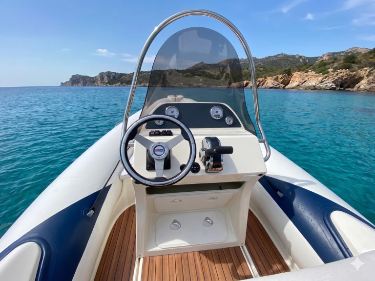 Location à Carnon-Plage - Valiant V 650 Cruiser sur SamBoat