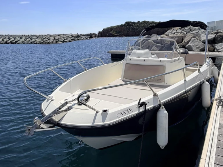 Location Bateau à moteur à Saint-Raphaël - Quicksilver Activ 675 Open