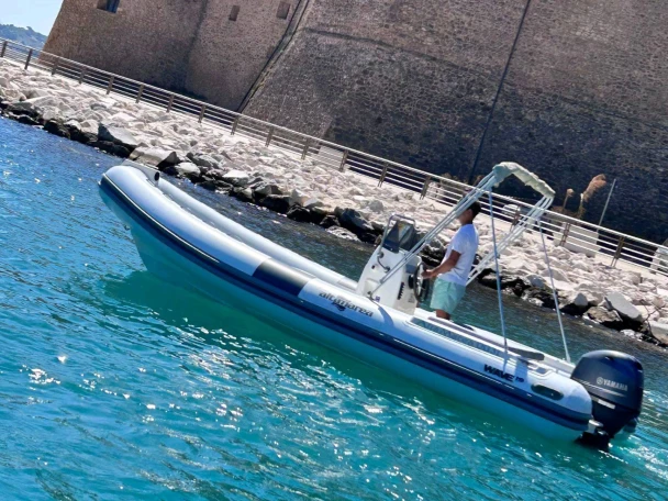 Location bateau Altamarea Wave 19 à Castellammare del Golfo sur Samboat