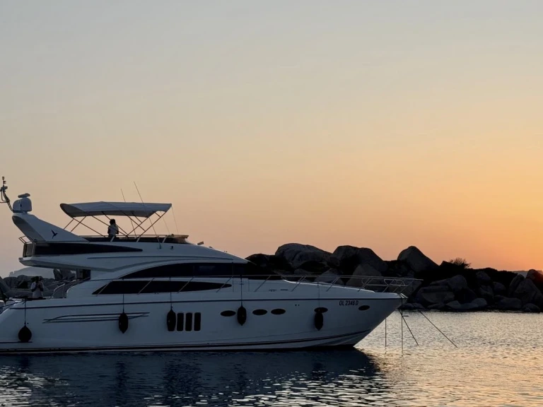 Location bateau Princess Princess 62 Fly à Portisco sur Samboat