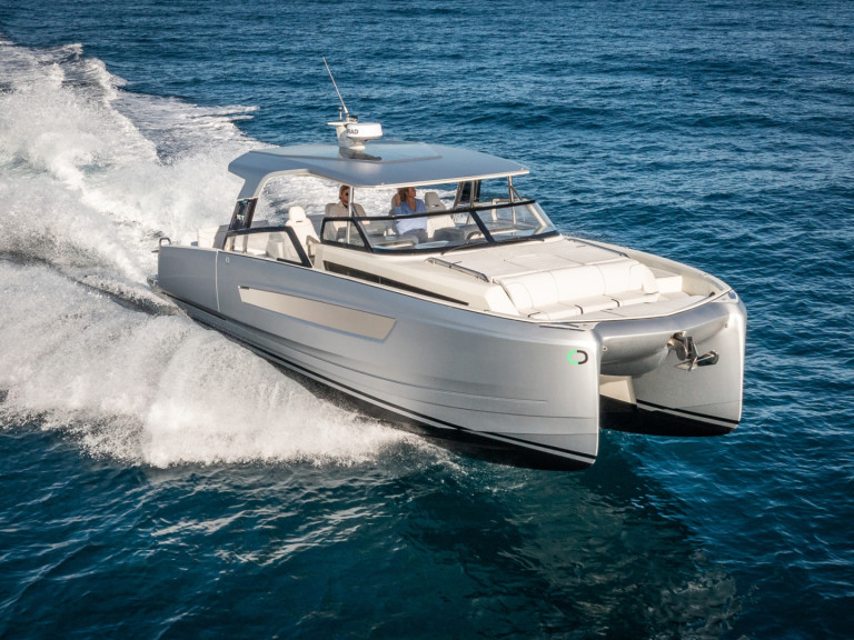 Catamaran à louer à Saint-Raphaël au meilleur prix