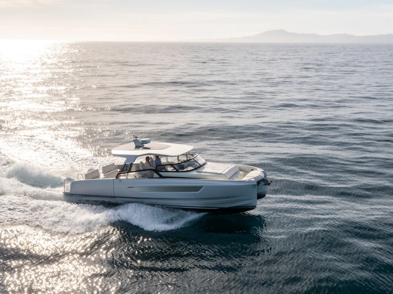 Location à Saint-Raphaël - YOT YOT 36 sur SamBoat