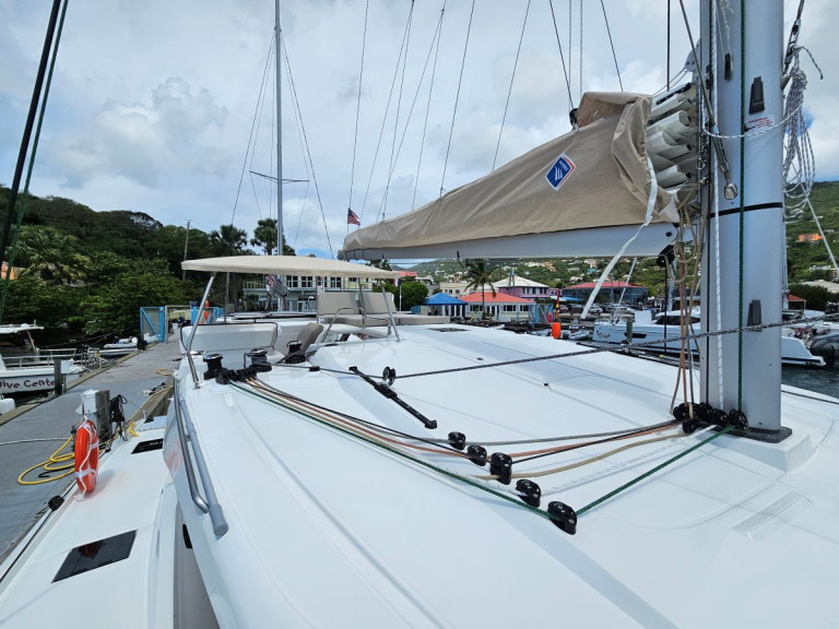 Fountaine Pajot Fountaine Pajot FP 41 Maesto 3  a louer à Frenchtown