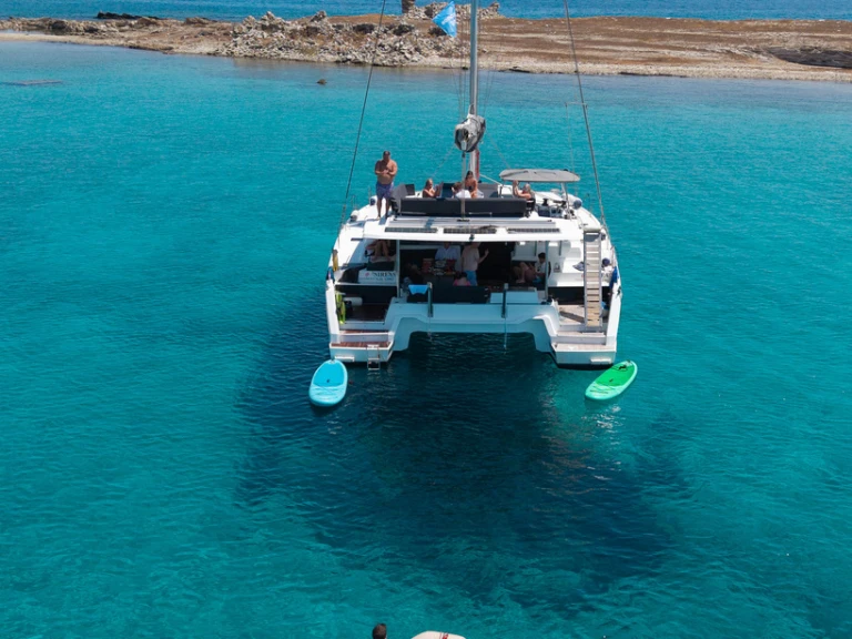 Location Catamaran à Ornós - Fountaine Pajot Elba 45