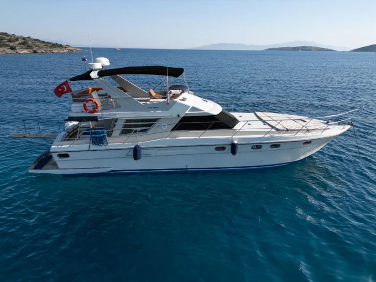 Bateau à moteur à louer à Bodrum au meilleur prix