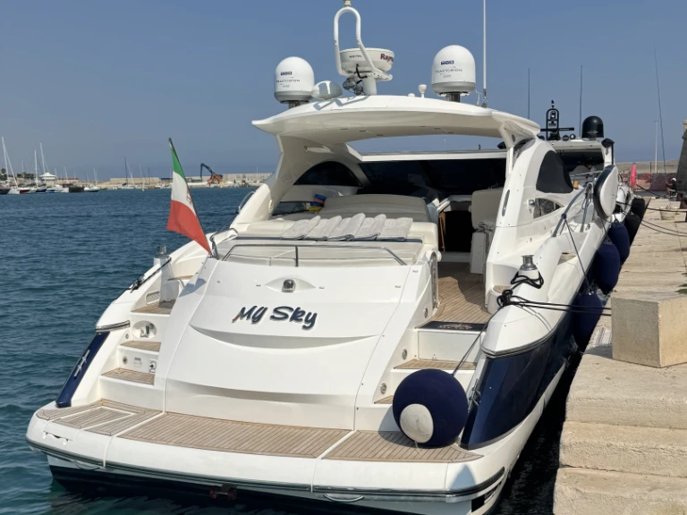 Louez un Sunseeker Portofino 53 à Monopoli