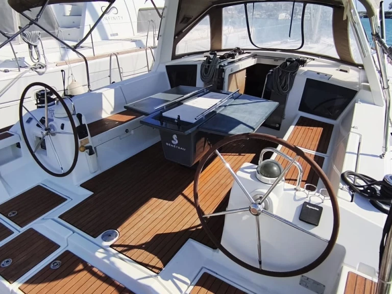 Louer Voilier avec ou sans skipper Bénéteau à Paleros Marina