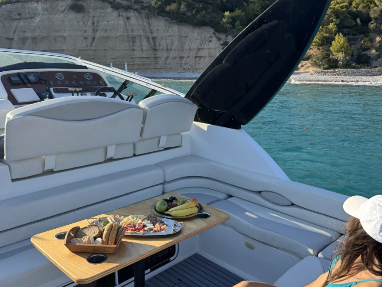 Location Bateau à moteur à Pórto Chéli - Carver 400 Express