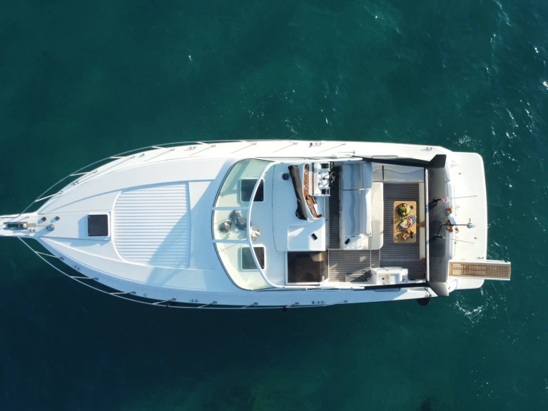 Location bateau Carver 400 Express à Pórto Chéli sur Samboat