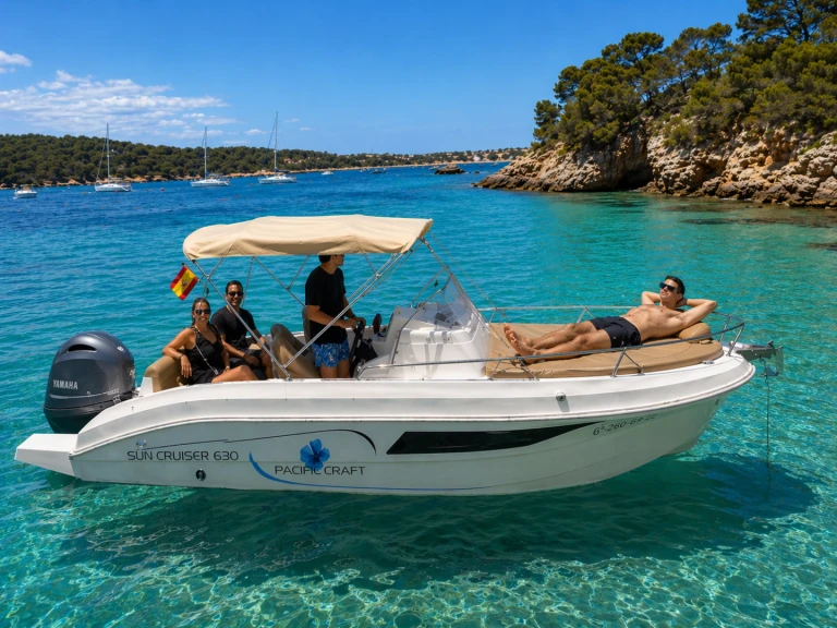 Location bateau Palma de Majorque pas cher Pacific Craft 630