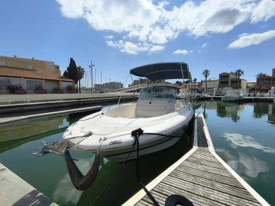 Yacht hire Gruissan cheap Cap Camarat 715