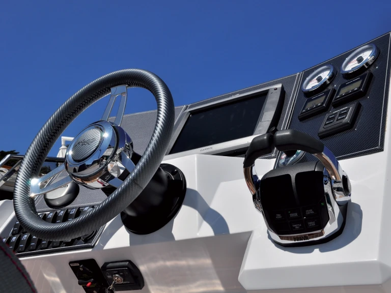 Location à Saint-Raphaël - Nuova Jolly Prince 43 Luxury Cabin sur SamBoat