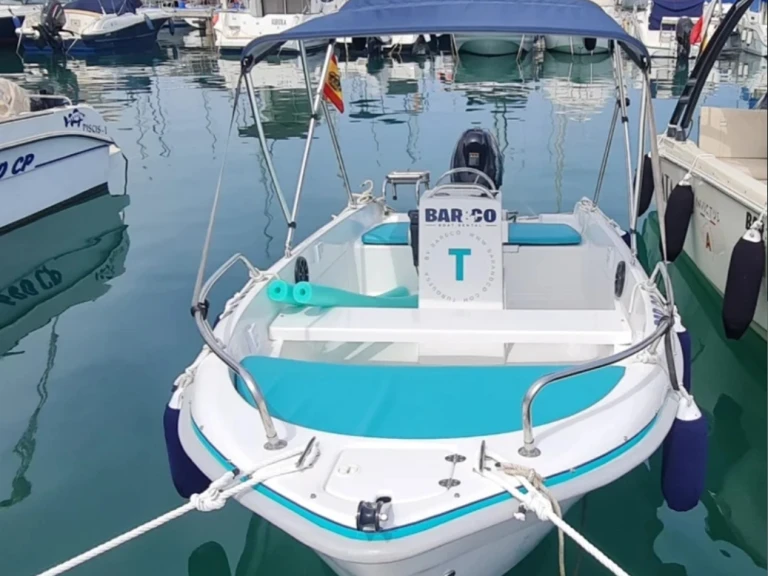 Bateau à moteur à louer à Alicante au meilleur prix