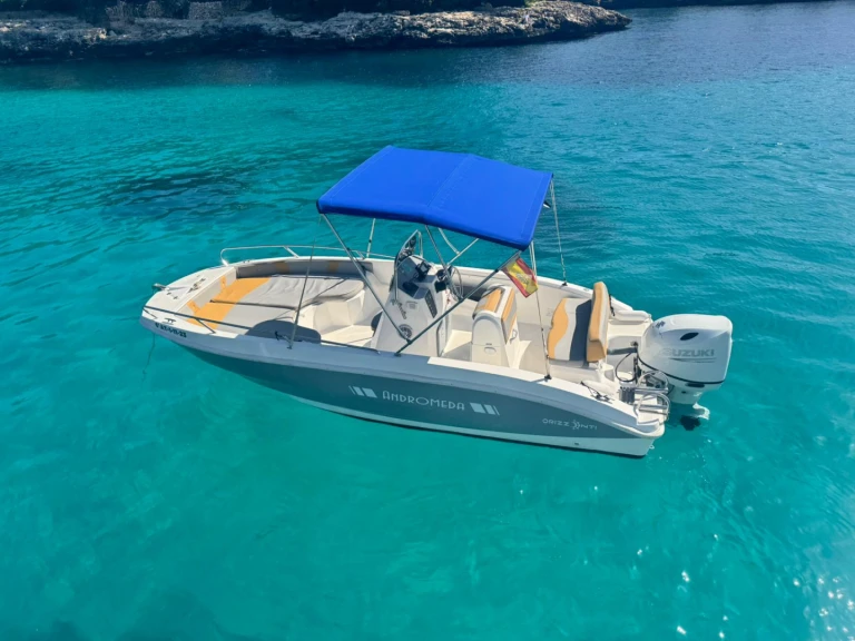 Location Bateau à moteur Orizzonti avec permis