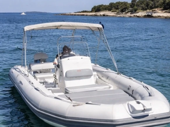 Location bateau Mandelieu-la-Napoule pas cher Vestra V 6.50