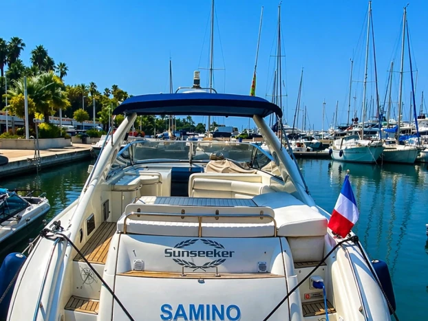 Location bateau Sunseeker Commanche 40 à Cannes sur Samboat