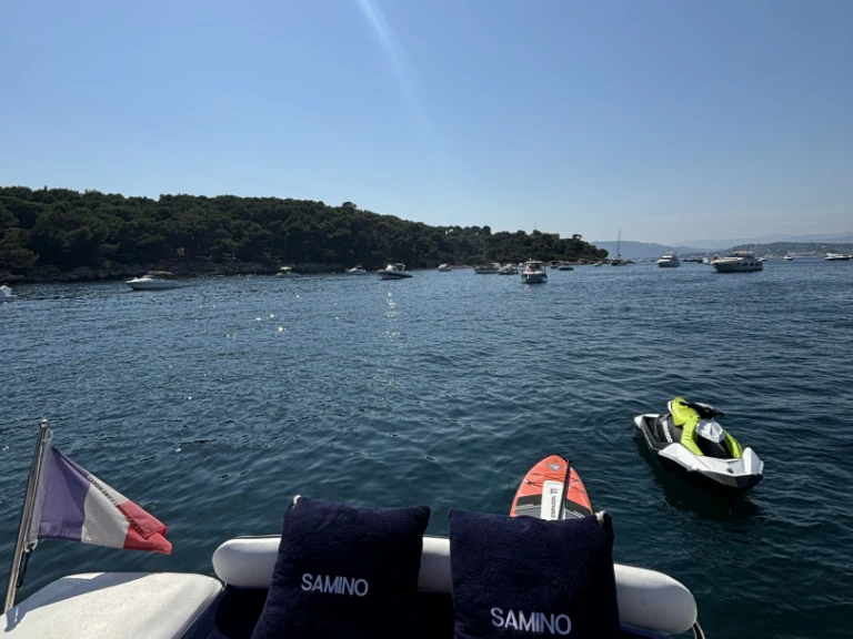 Louez un Sunseeker Commanche 40 à Cannes
