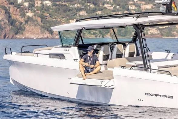 Location Bateau à moteur Axopar avec permis