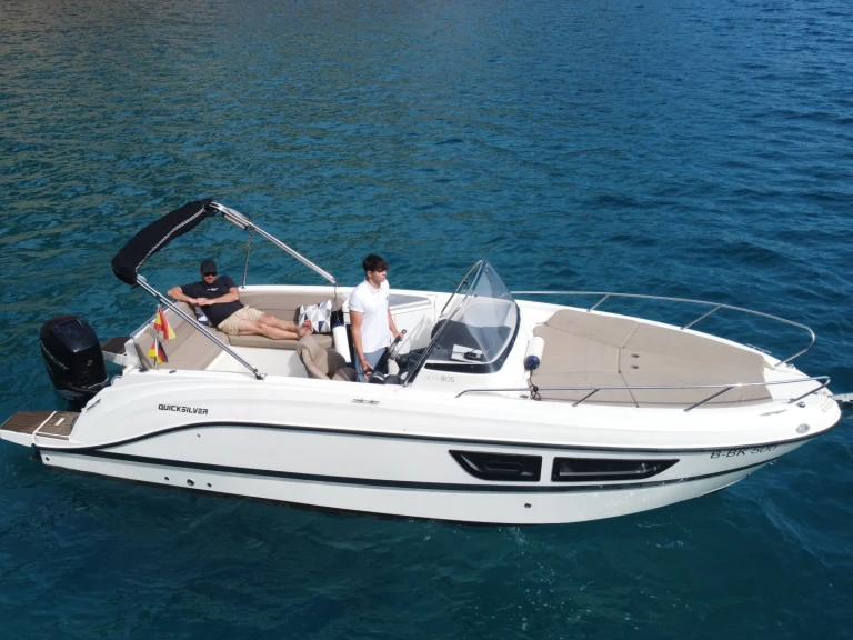 Location bateau Port d'Alcudia pas cher Activ 805 Sundeck