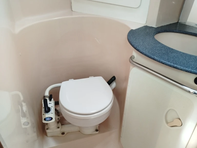 Louez un Bavaria Bavaria 40 à Volos