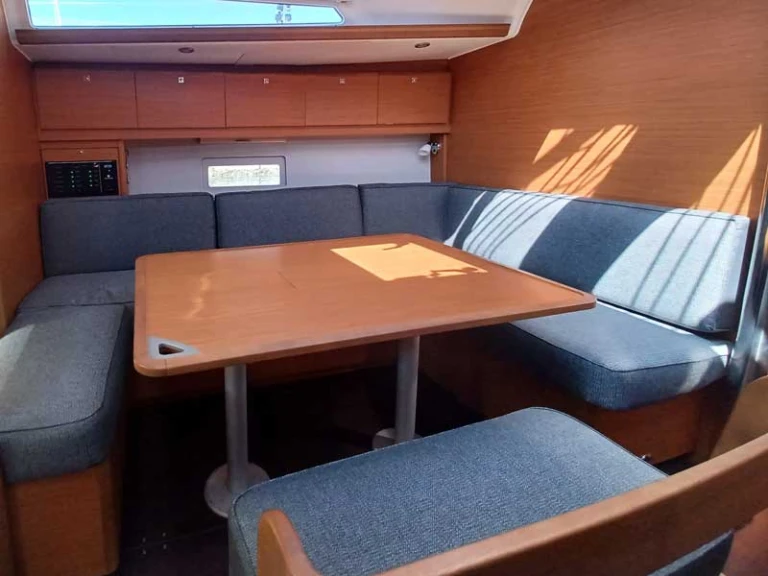 Louer Voilier avec ou sans skipper Dufour à Rodi Garganico