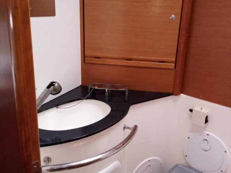 Location bateau Bavaria Bavaria 40 Holiday à Rodi Garganico sur Samboat