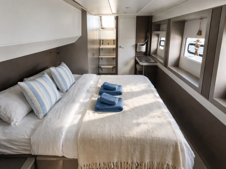 Location bateau Olbia pas cher Bali 5.4