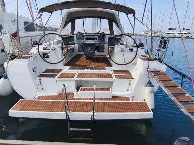Wynajem łodzi Páleros tanio Oceanis 45