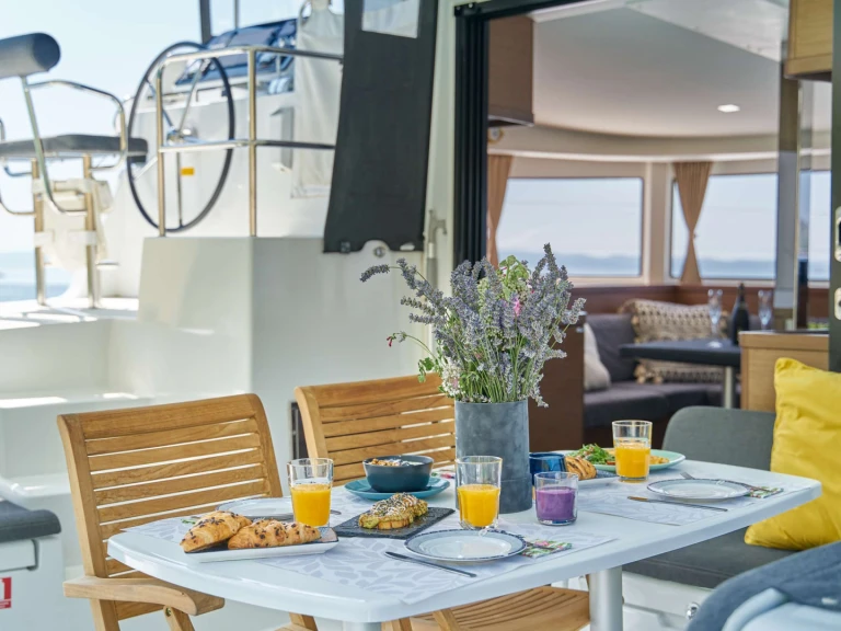 Louez un Lagoon AURA à Kaštel Gomilica