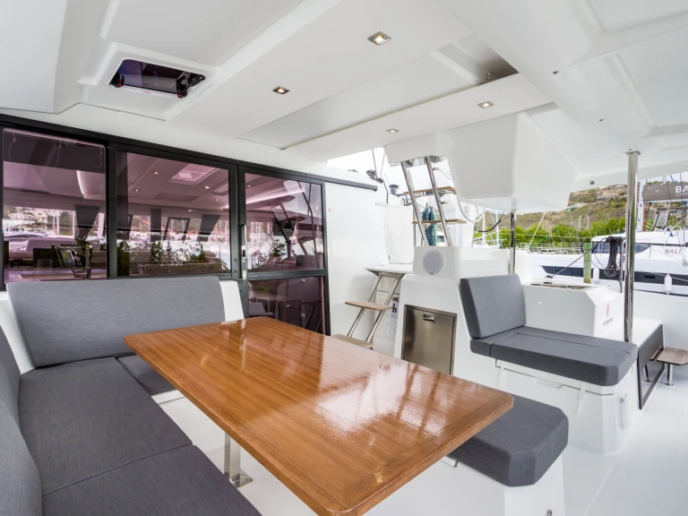 Location bateau Tortola pas cher Astrea 42