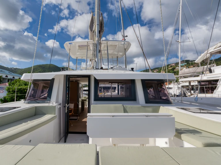 Location bateau Tortola pas cher Bali 4.6