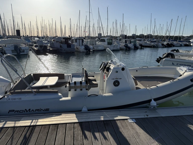 Pro Marine hélios 25 a louer à La Rochelle