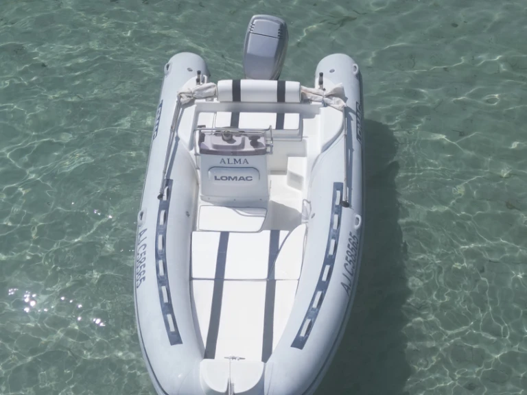 Louez un Lomac Lomac 540 IN à Porto-Vecchio