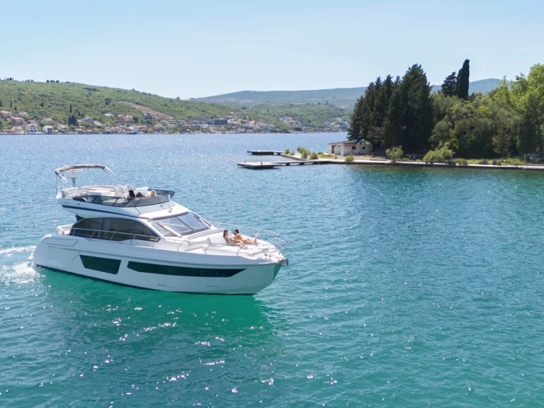 Location Yacht à Tivat - Azimut Azimut 53 Fly