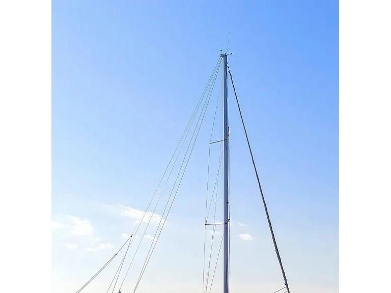 Louer Voilier avec ou sans skipper Bénéteau à Álimos