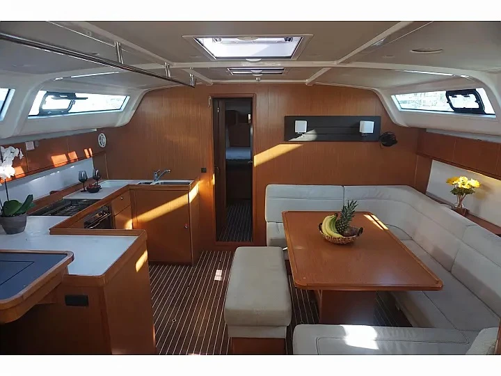 Location bateau Bavaria Bavaria Cruiser 51 (5 cab.) à Álimos sur Samboat