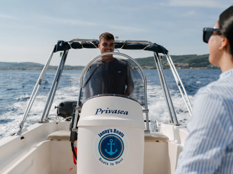 Location Bateau à moteur à Benítses - Nireus Nireus 550