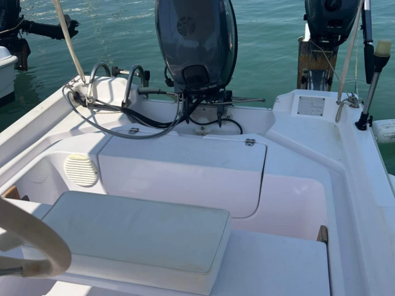 Location bateau Páleros pas cher Nireus 515
