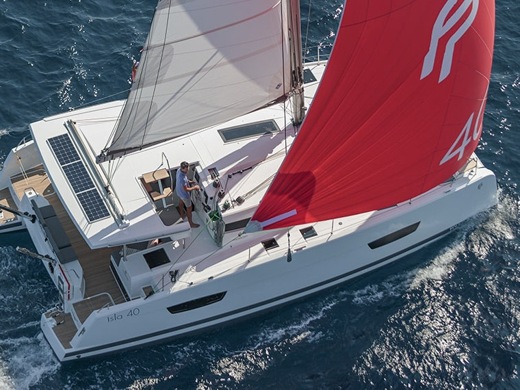 Location bateau Fountaine Pajot Isla 40 à Anse Marcel sur Samboat