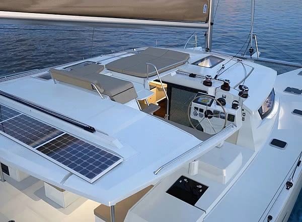 Catamaran à louer à Le Marin au meilleur prix