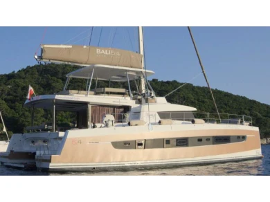 Yacht charter Salerne - Bali Bali 5.4 on SamBoat