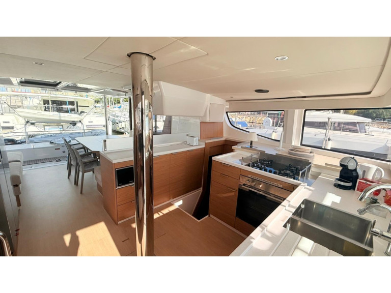 Location bateau Golfo Aranci pas cher Bali 4.4