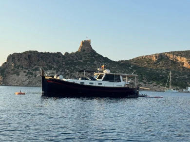 Alquiler de Lancha, con o sin patrón Menorquin-Yachts Port d'Andratx