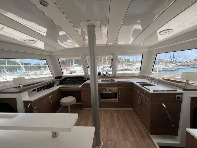 Bali Bali Catspace Voile a louer à Anse Marcel