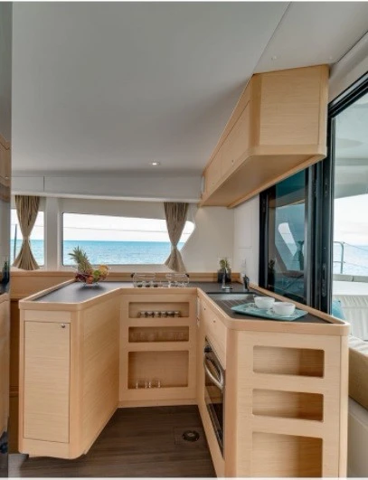 Catamaran à louer à Parham Town au meilleur prix