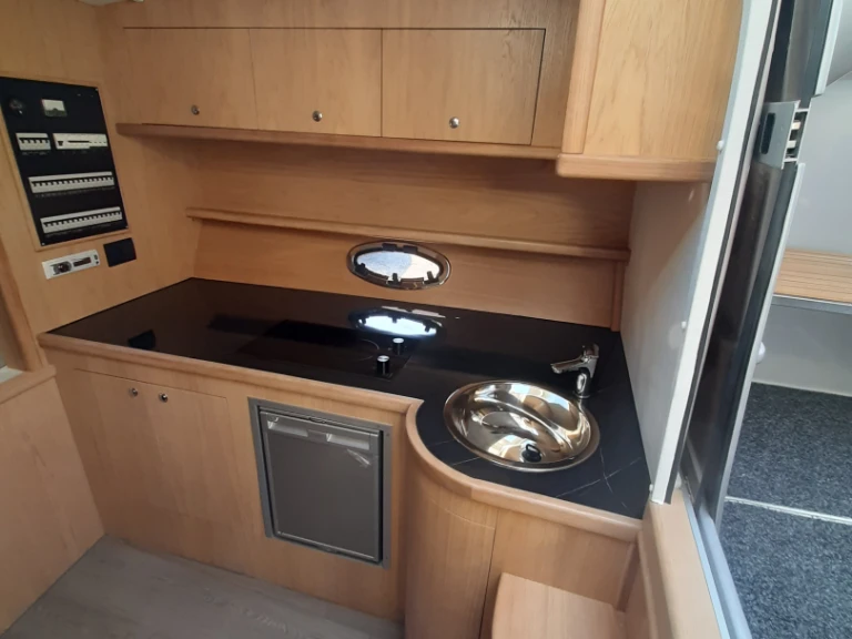 Location bateau Grginić Mirakul 40 à Biograd na Moru sur Samboat