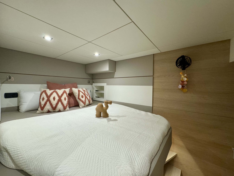 Location Catamaran à Port Grimaud - Aventura Aventura 45